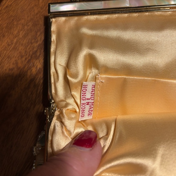 Handmade Purse Made in Hong Kong by James Hong - Picture 6 of 6